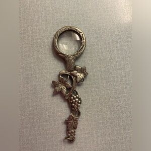 Vtg silver plated? Magnifying pendant,